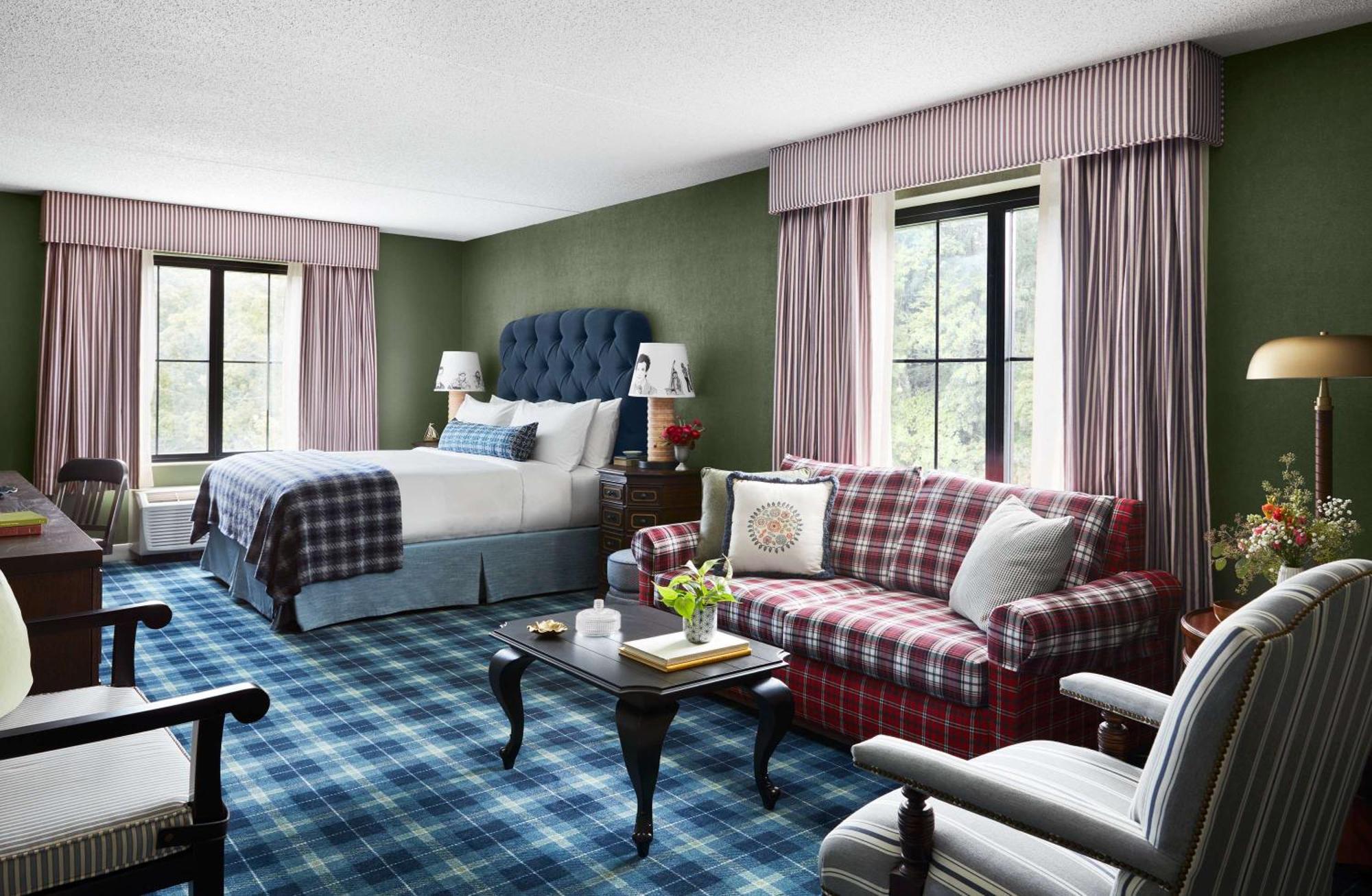 Graduate By Hilton Storrs Hotel 4*